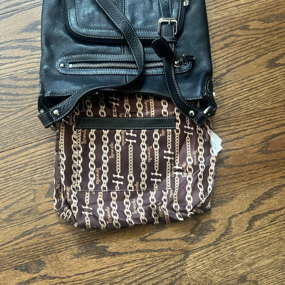 Tignanello Black Pebbled Leather Crossbody Organizer Handbag Purse Multi Pocket